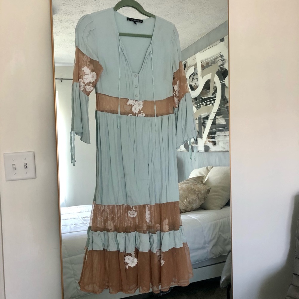 Worn once and like new!